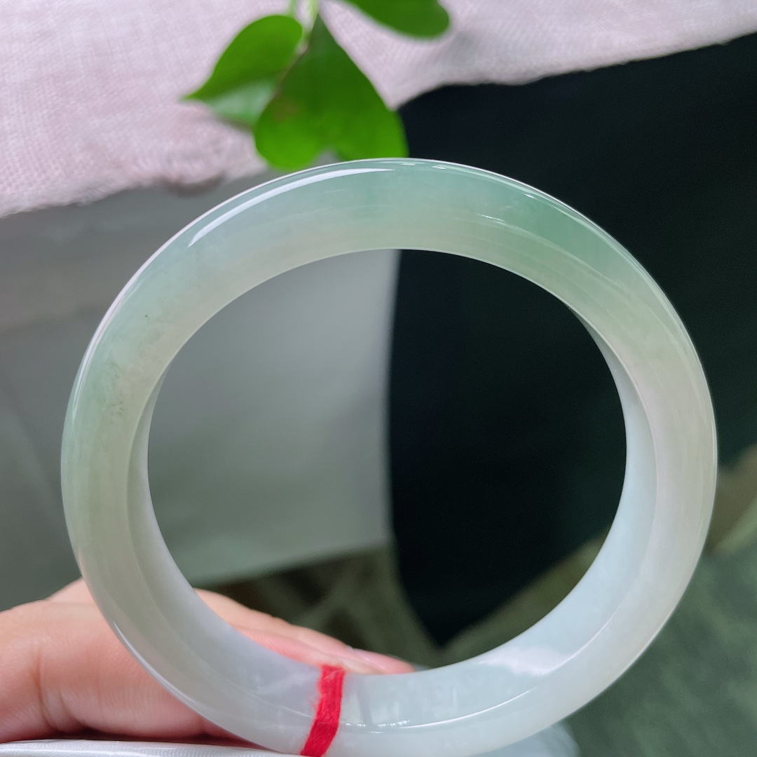 60.1/11.7/8.7油青正圈，水润细腻，半山水有相逢，贵气，温柔大方，棉，ss52899a