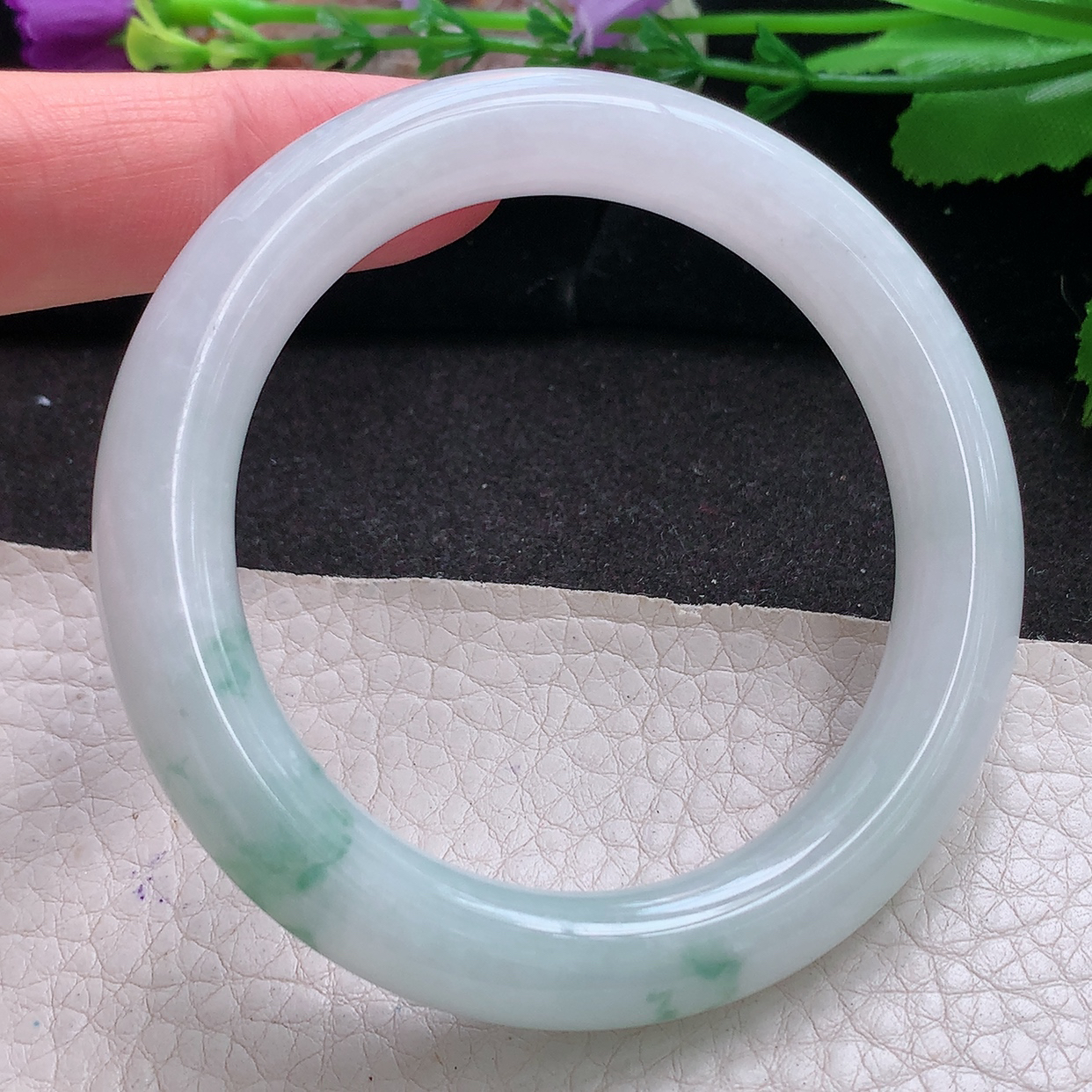 z实拍54*10美人镯 缅甸翡翠a货玉手镯冰飘花圆条珠宝玉手环