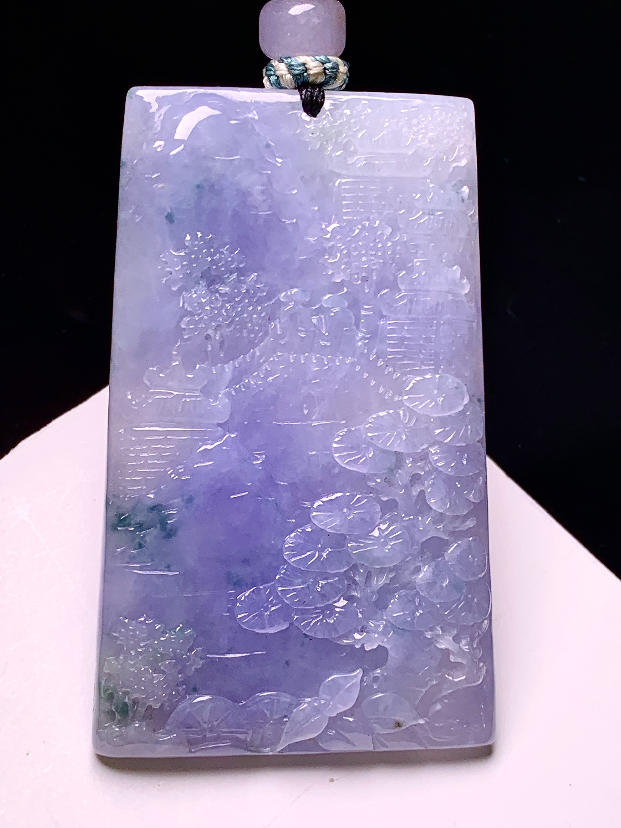 紫罗兰山水牌子吊坠 玉质细腻 色泽艳丽清新 整体尺寸56*34.8*5.8 a2