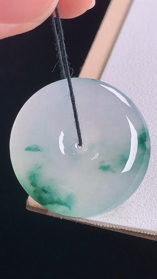 ️冰飘花平安扣，无裂，尺寸:29.6-5.6mm