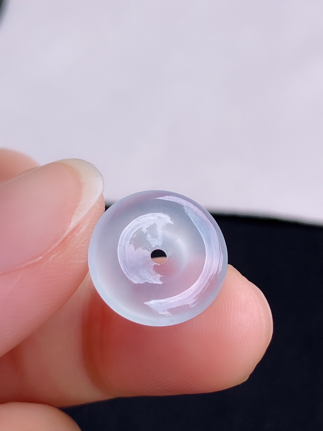 白冰小平安扣，晶莹剔透，尺寸15/3/自然光实拍