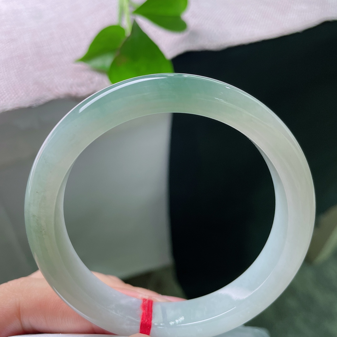 60.1/11.7/8.7油青正圈，水润细腻，半山水有相逢，贵气，温柔大方，棉，ss52899a