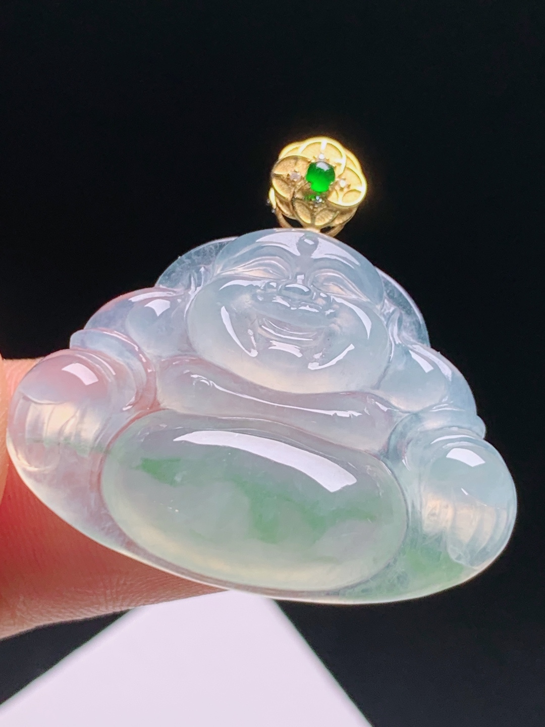 ️  冰种飘绿佛公吊坠，冰玻种通透带俏绿，18k金扣简约镶嵌，笑佛纳福平安喜乐