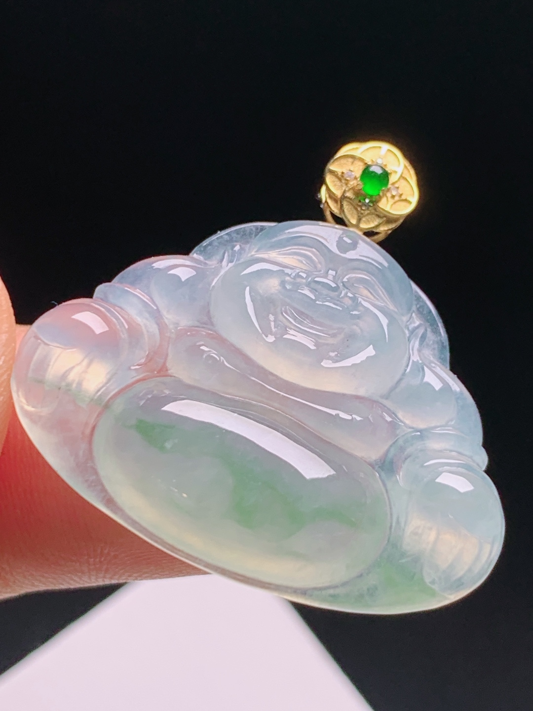 ️  冰种飘绿佛公吊坠，冰玻种通透带俏绿，18k金扣简约镶嵌，笑佛纳福平安喜乐