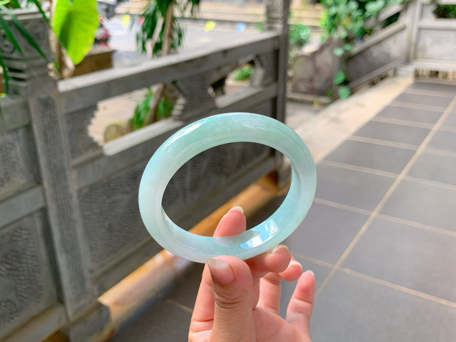 ｜59圈口
冰蓝晴，整体端庄大气，颜色清雅自然，小清新风格