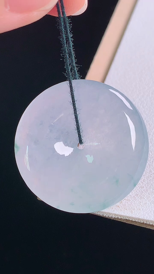冰飘花平安扣，无裂，尺寸:30.1-6.1mm