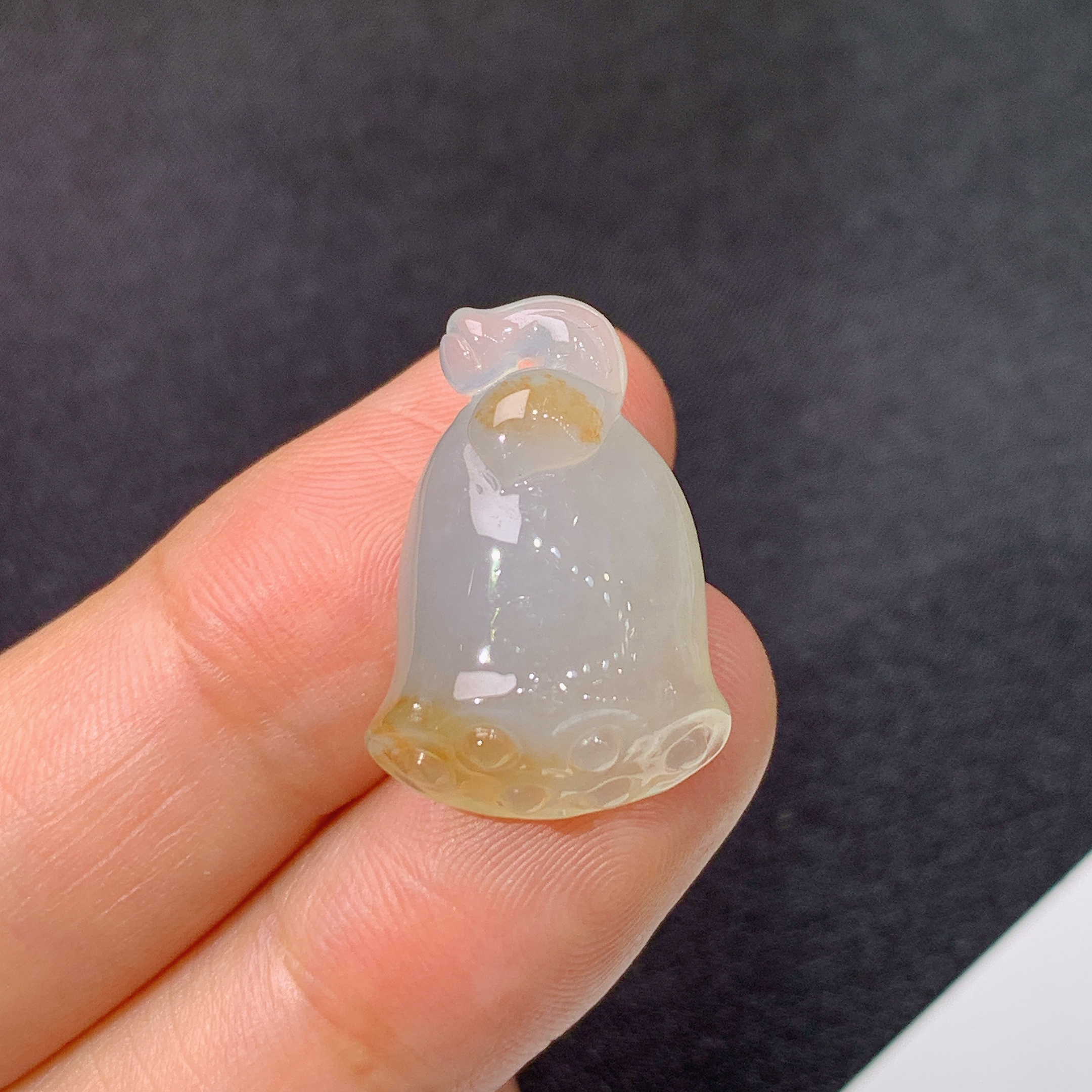 冰黄翡莲蓬，好运连连，冰润细腻，种水足，001整体尺寸21.4*15*7.8
