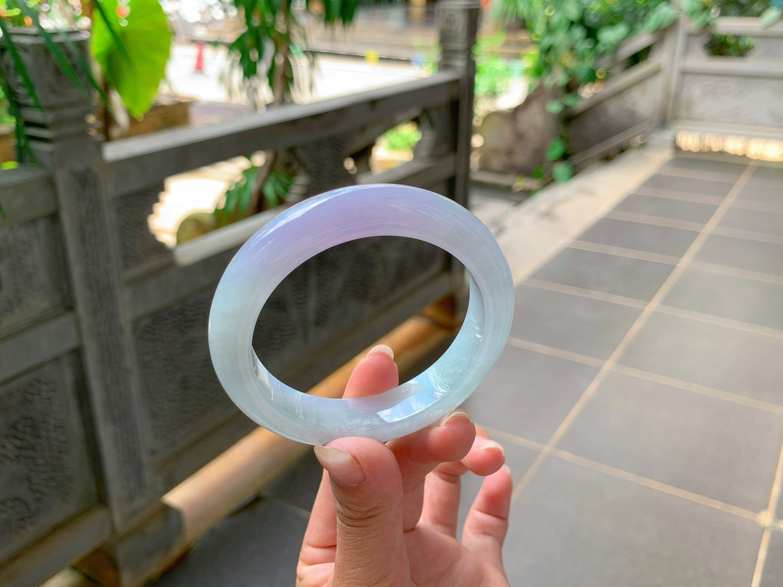 ｜56圈口
浓春色，渐变款，像极了花色晕染的过程，唯美的艺术感满满，