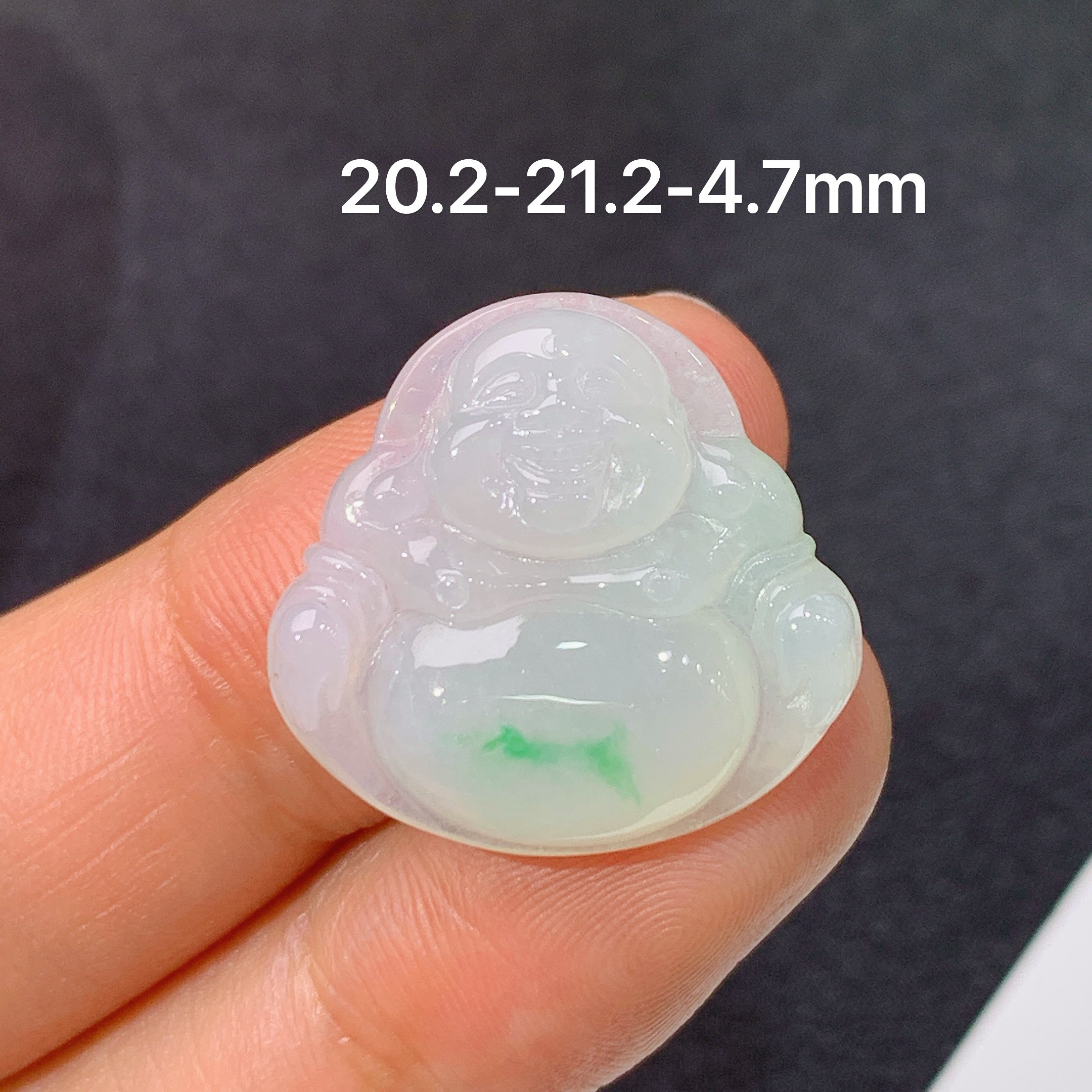冰飘绿笑佛，冰润细腻，品相好，种水足，001整体尺寸20.2*21.2*4.7