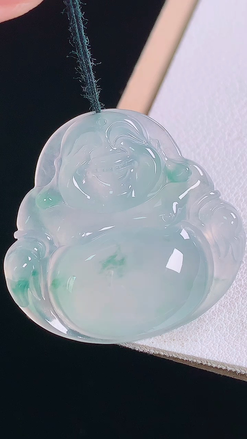 ️冰飘花佛公，无裂，尺寸:30.8-32.3-5.9mm 6