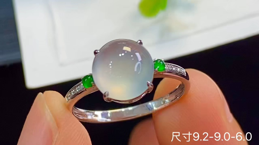 18k金+钻玻璃种蛋面戒指，无暇，9.2-9.0-6.0