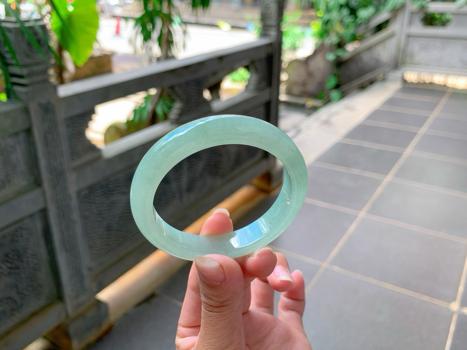 ｜53圈口
冰晴底，甜绿色系，清甜入心，冰冰润润的，特别的小清新，