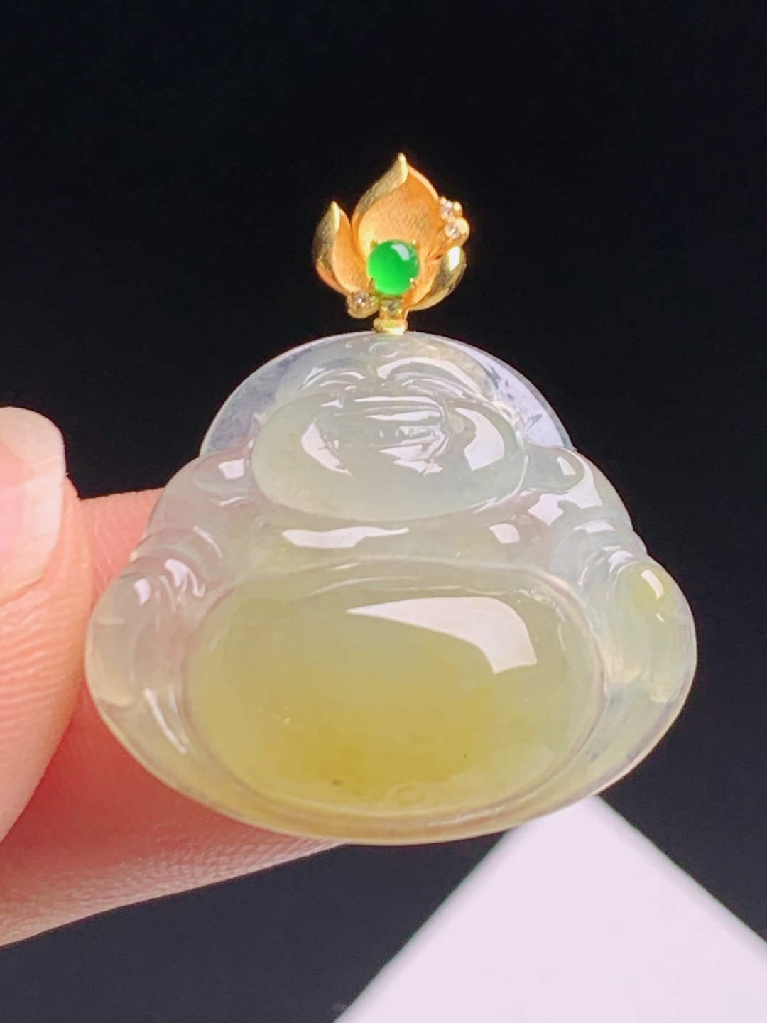 高冰黄翡佛公吊坠，黄润聚肚冰透起胶，18K金莲镶正阳绿顶珠，笑佛纳福温润显贵，裸石19.7-22.1