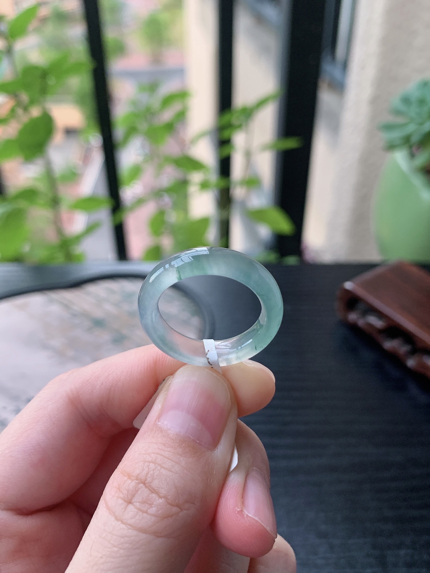 老坑冰种胶感飘花素面戒指 裸石尺寸:18.8-5.8-3.8mm