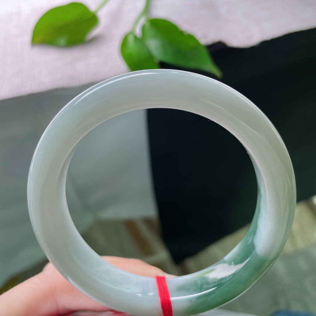 56.1/12.2/8.8，油青正圈，质地温润细腻，干净清爽，可盐可甜，皮纹，ss51819a