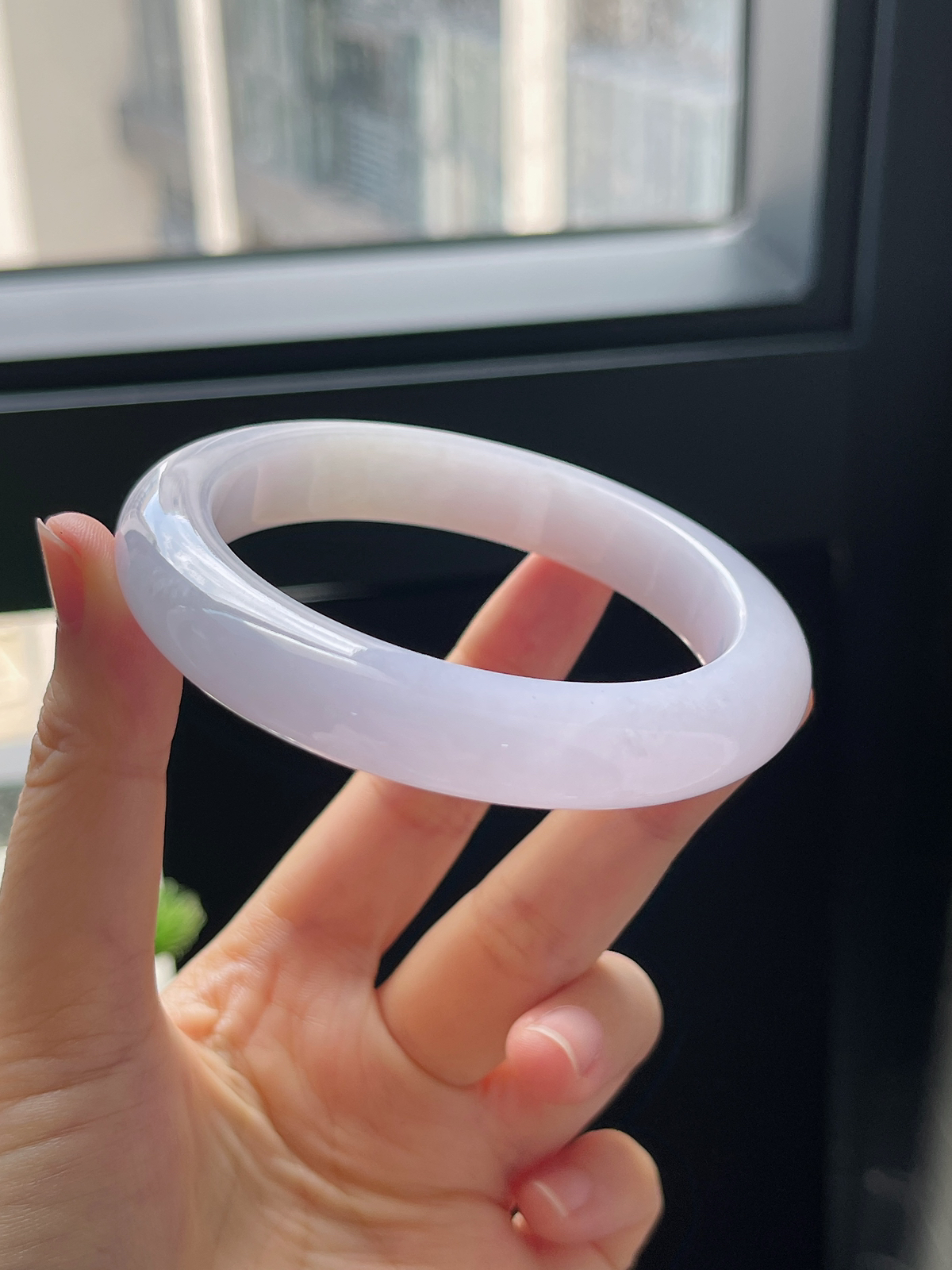 圈口57.7，冰糯淡紫色翡翠正圈手镯