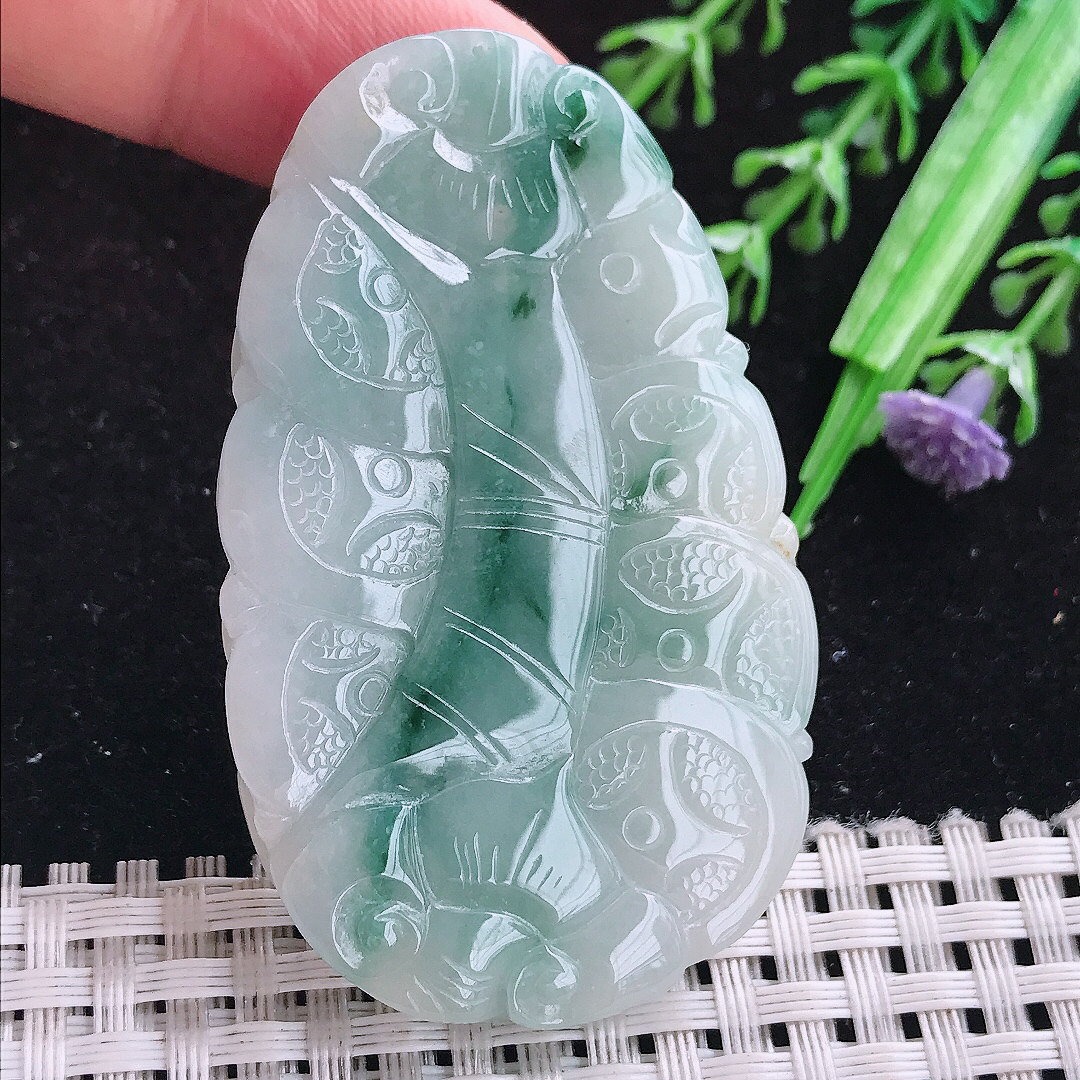 实拍A货翡翠58.8/36/7.5老坑精美飘花仿古龙牌吊坠翡翠玉牌