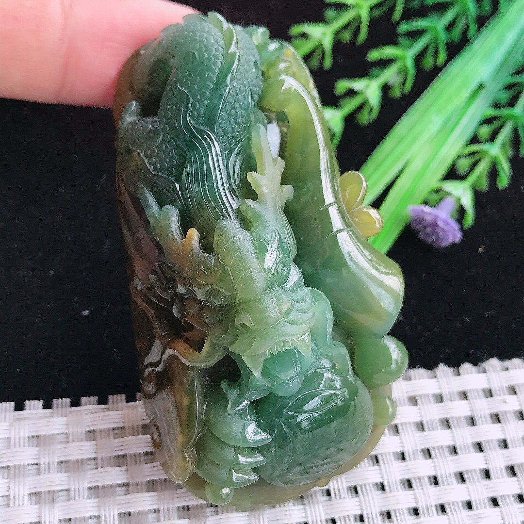 实拍A货翡翠69.6/37.8/21.5老坑精美温润双彩霸气龙牌吊坠翡翠玉牌