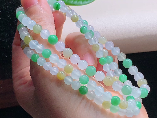 ️ 三彩珠链，度高，尺寸大6.3/小4.8mm，包A附证书