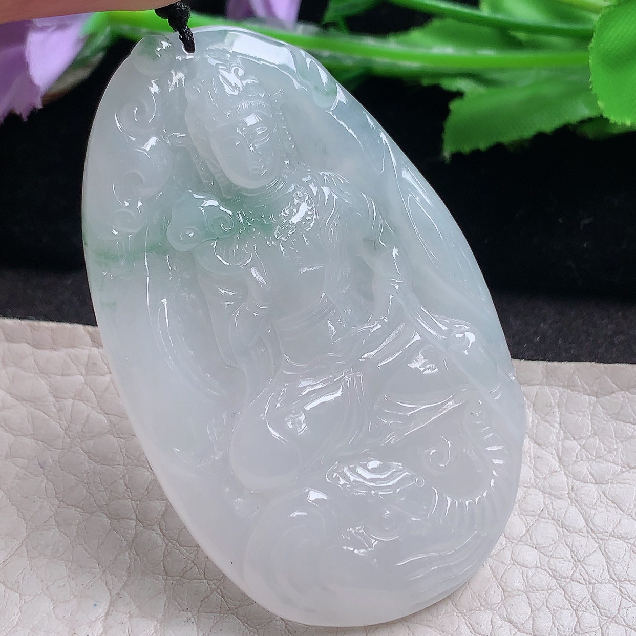 kh实拍60.6*38*5.5缅甸翡翠a货精雕冰飘花普贤菩萨 生肖守护神玉吊坠