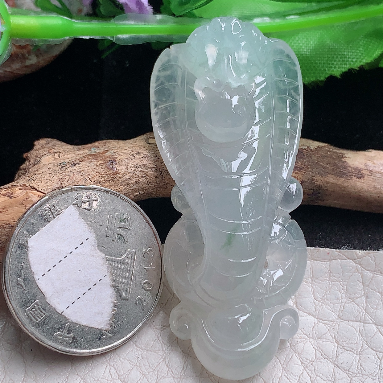 hx实拍53.9*23.6*13.5缅甸翡翠a货冰纯立体蛇 腰缠万贯玉吊坠 玉挂件
