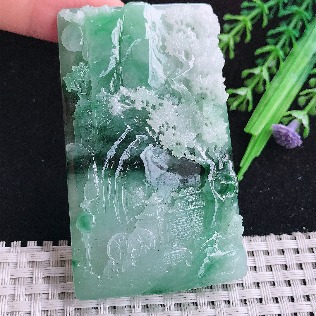 实拍A货翡翠71.5/43.5/11老坑精美温润双彩飘花山水牌吊坠翡翠玉牌挂件