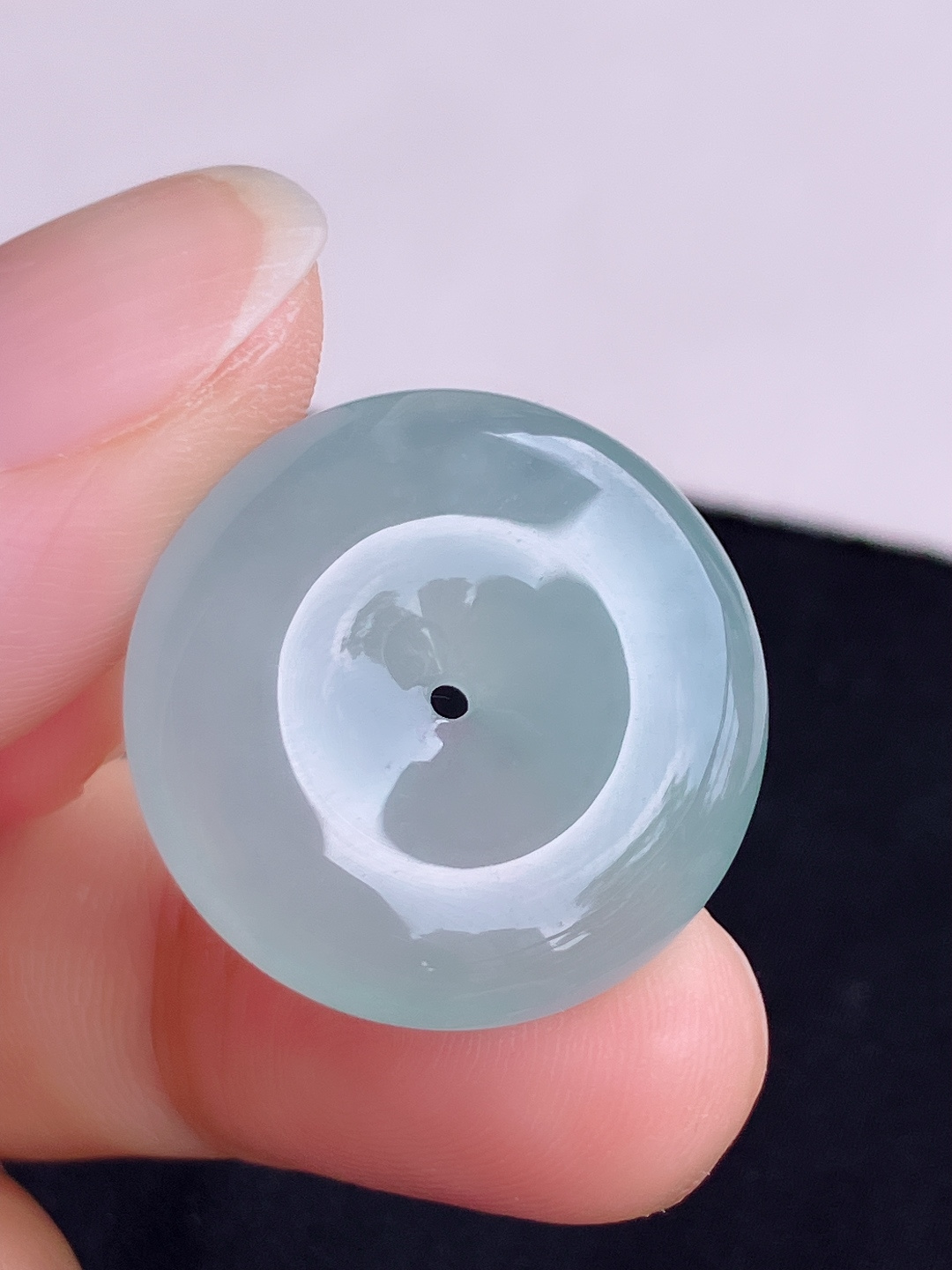 底色平安扣，晶莹剔透，尺寸23.6/5.8/自然光实拍