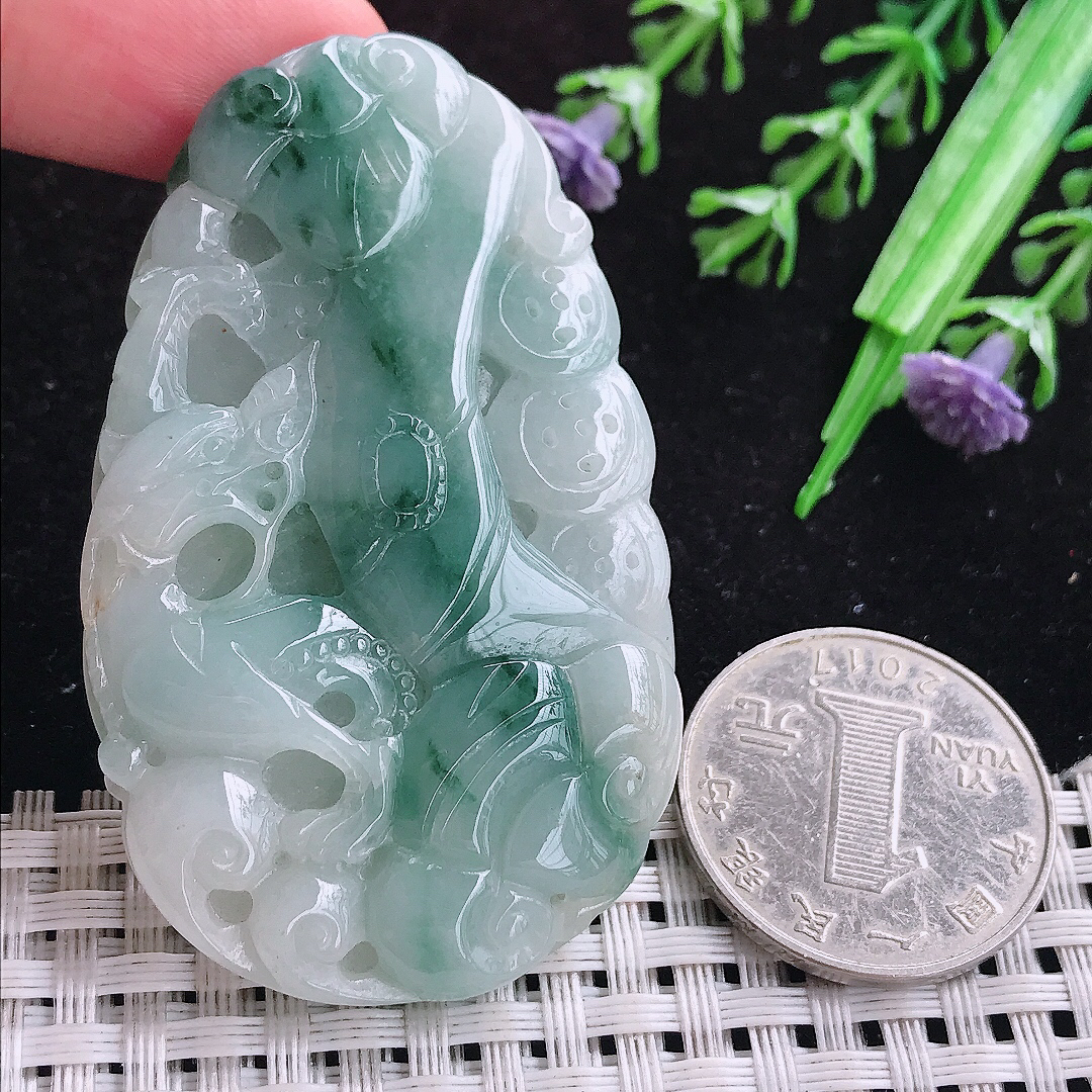 实拍A货翡翠58.8/36/7.5老坑精美飘花仿古龙牌吊坠翡翠玉牌