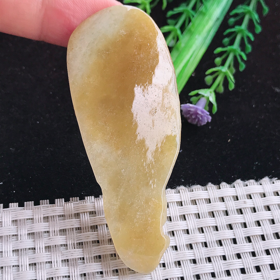 实拍A货翡翠71/27.5/12老坑精美温润黄翡活佛济公吊坠翡翠玉牌