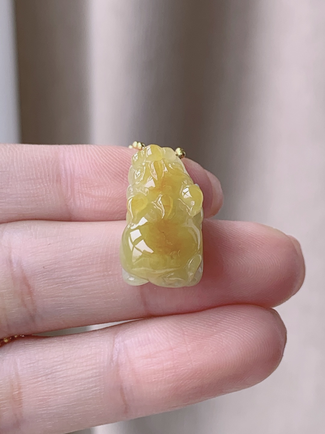 冰飘黄翡貔貅吊坠 饱满 生动 厚装 整体25 裸石20.7-12.8-13 重量6.2克