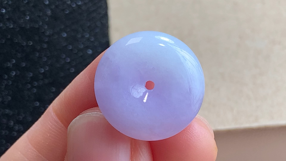 ️ 平安扣，无裂，尺寸18.4-5.8mm，包A附证书
