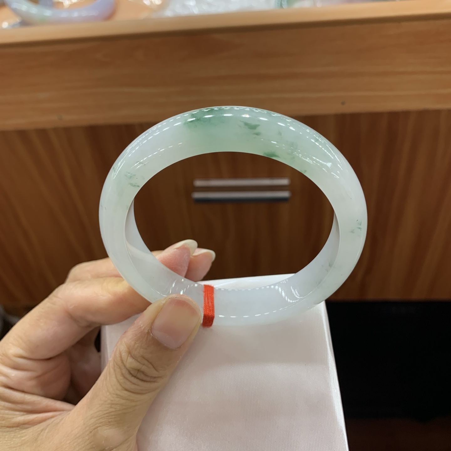 060821MMJ 冰飘花正圈翡翠手镯 57.8-12.6-8.5