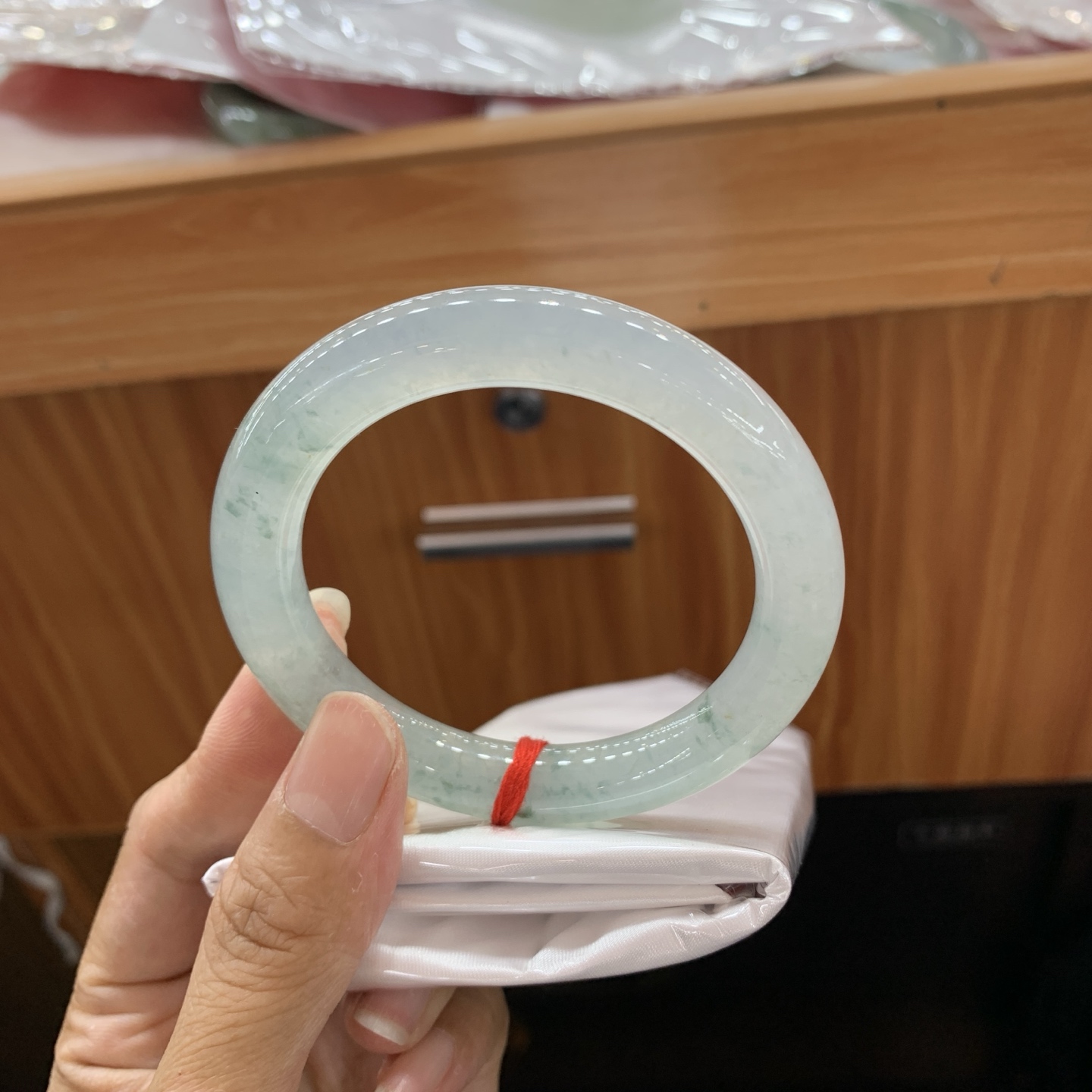 060848SS 冰飘花圆条翡翠手镯 54.6-10.6-10.4