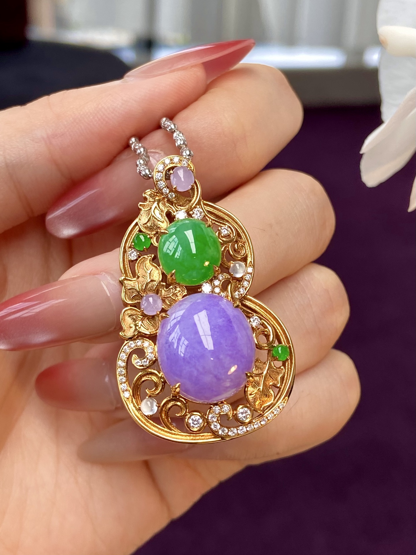 冰种紫绿蛋面葫芦吊坠，经典配色，金镶的葫芦 贵气又灵秀，佩戴上身行走的富贵花：42.4-25.9-1