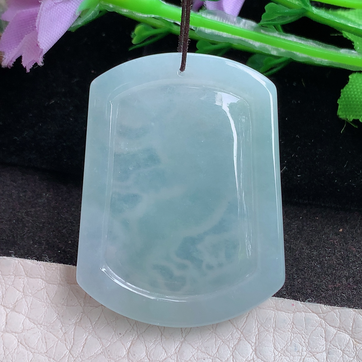 ktj实拍41*31.5*5.6缅甸翡翠a货精雕冰晴马上发财 生肖马玉吊坠