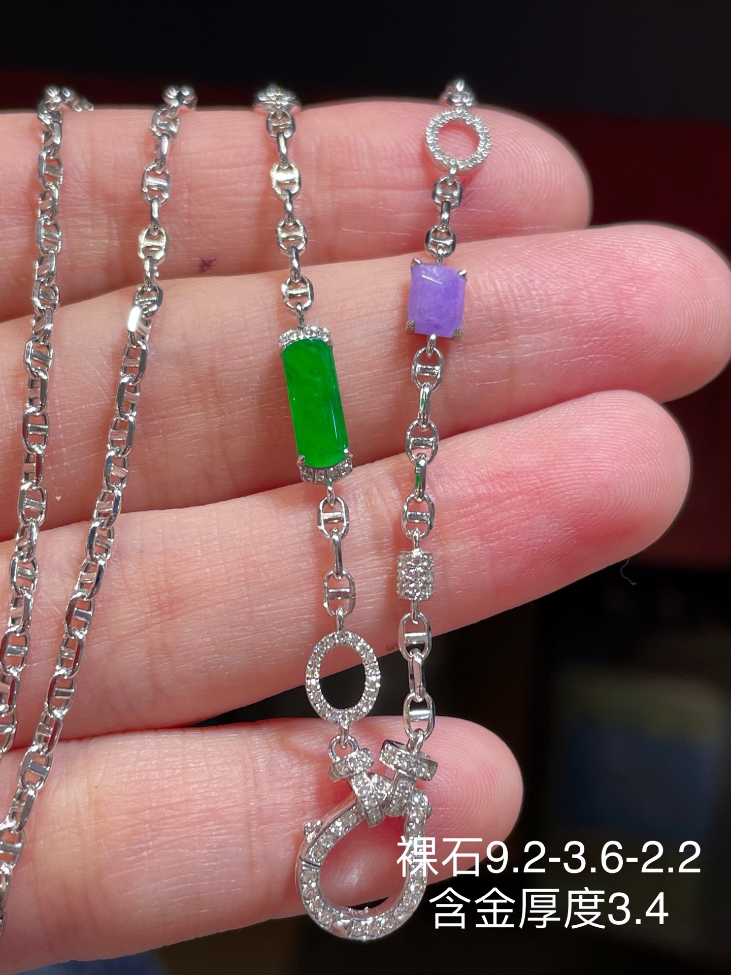 ️ 性比 翡翠阳绿项链，质量货，光感强烈 冰种阳绿色，满绿，料子水润通透，种老起光。 18k豪镶，