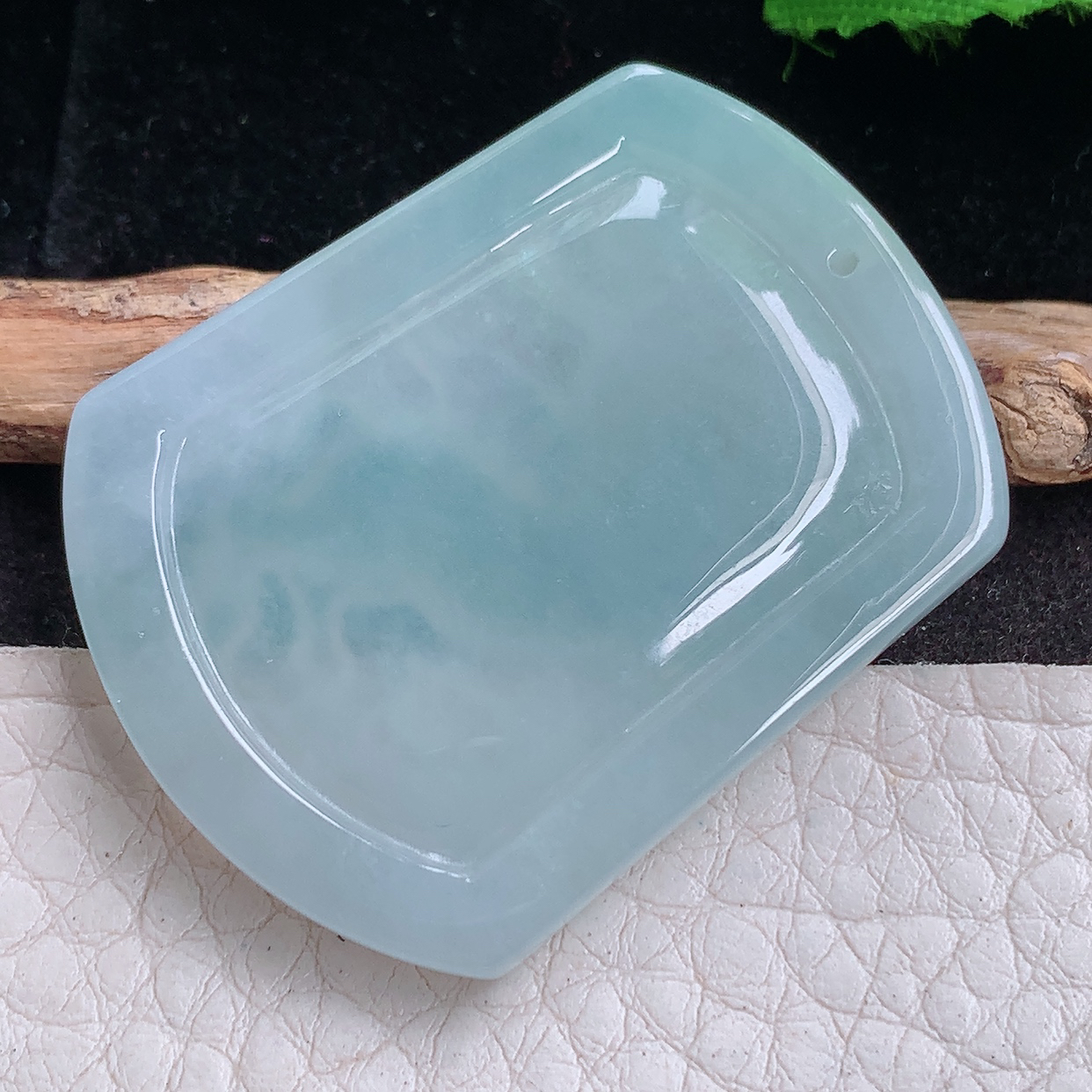 ktj实拍41*31.5*5.6缅甸翡翠a货精雕冰晴马上发财 生肖马玉吊坠