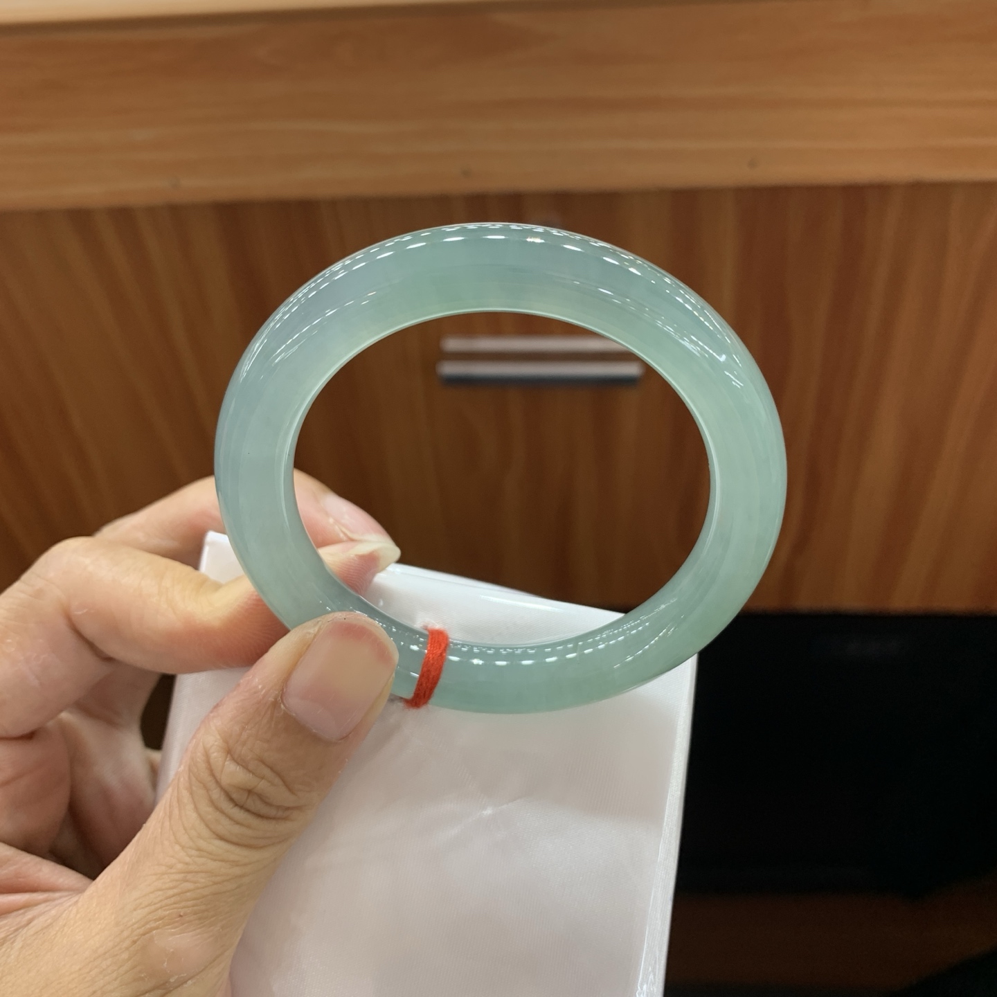 060823LJ 冰蓝飘花小圆条翡翠手镯 53.9-9.5-8.8
