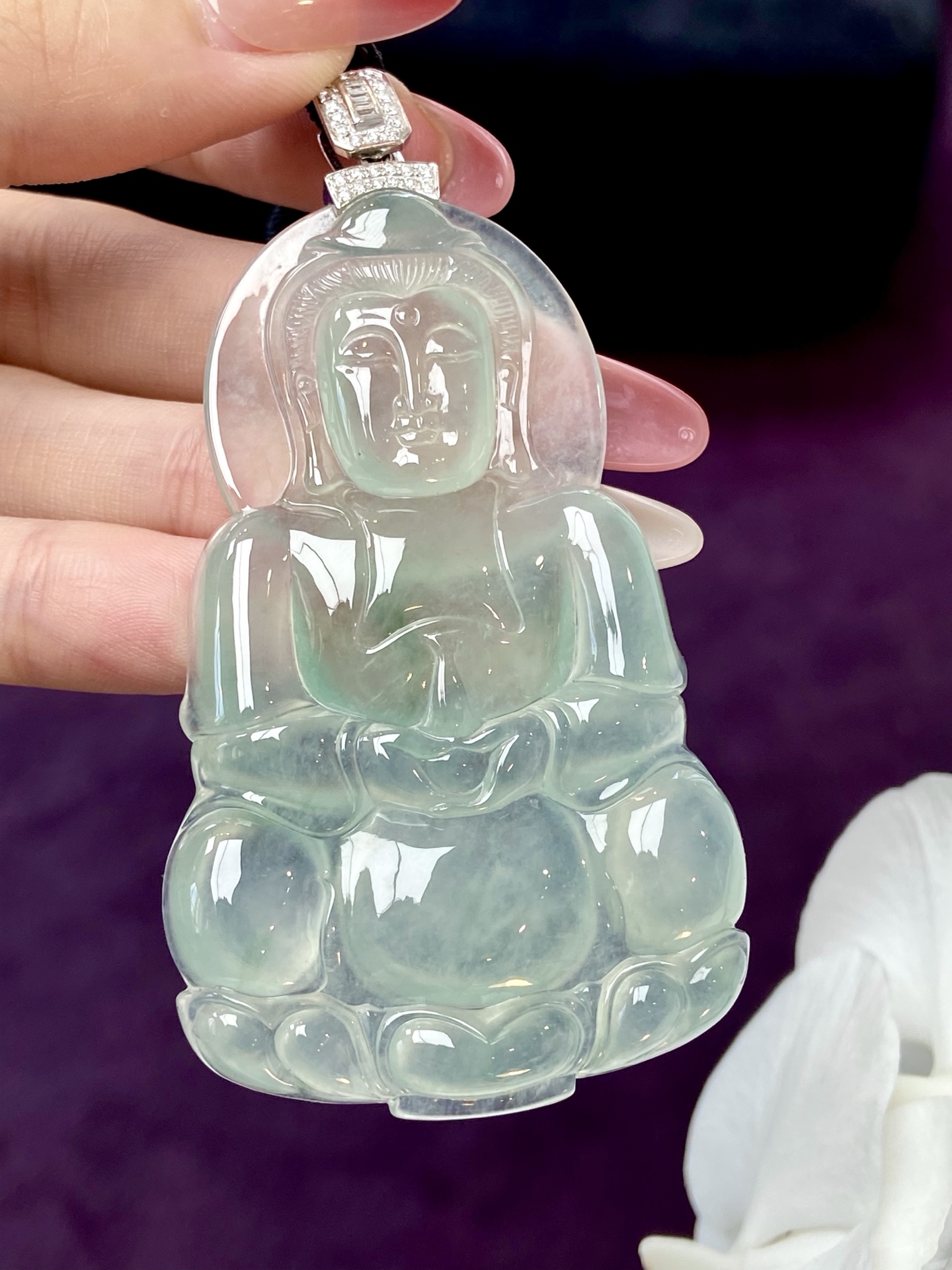 高冰种晴水观音吊坠，一眼心动的清冷感，胶胶润润的，慈眉善目，不张扬却很有存在感，佩之 静心 安宁：8
