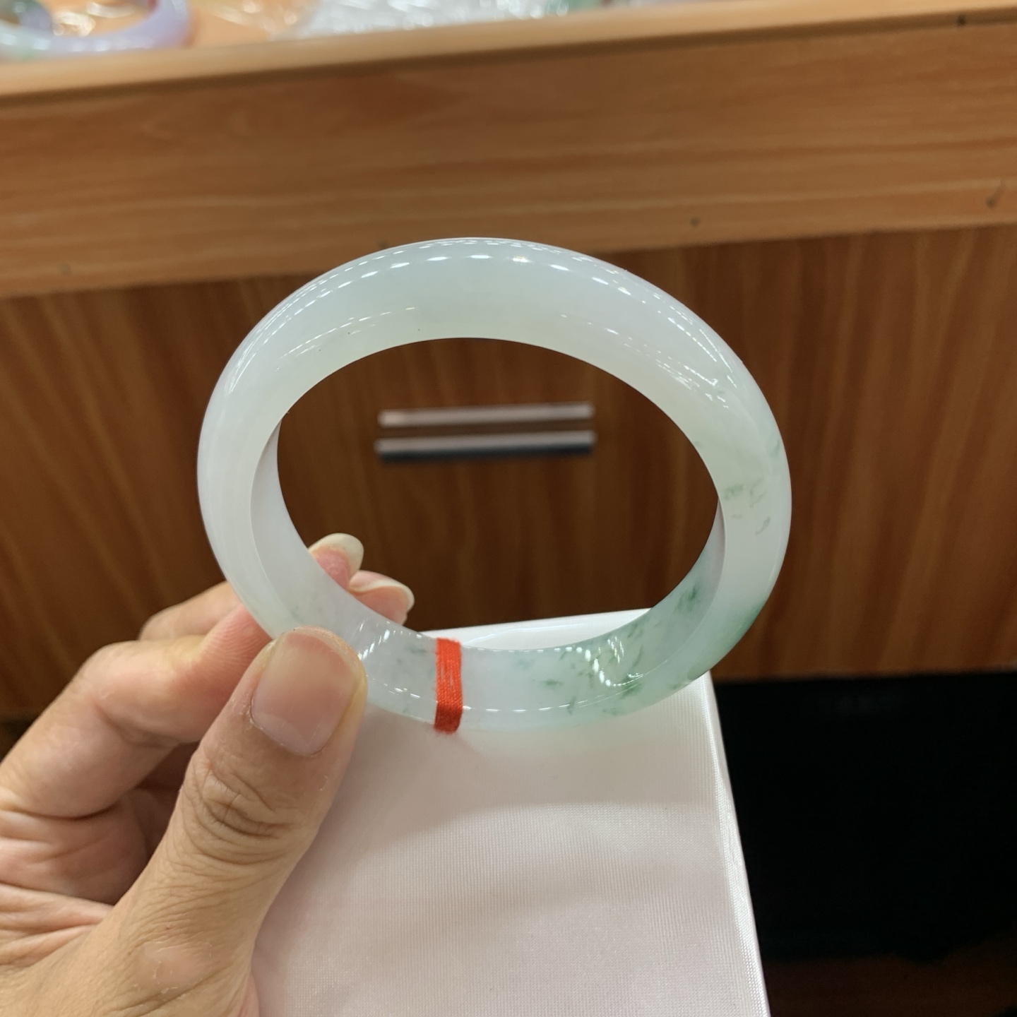 060821MMJ 冰飘花正圈翡翠手镯 57.8-12.6-8.5