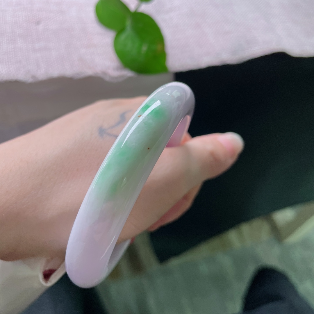 59.2/12.6/9，正圈，飘阳绿，镯型厚装饱满，紫气东来，洒金，皮纹，ss51078a
