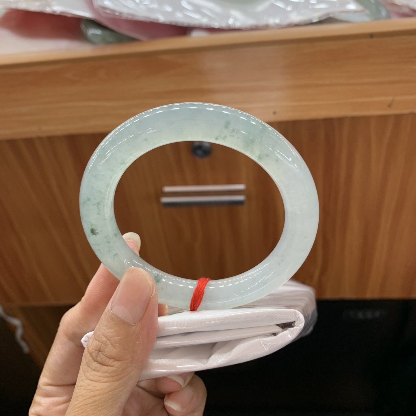 060848SS 冰飘花圆条翡翠手镯 54.6-10.6-10.4