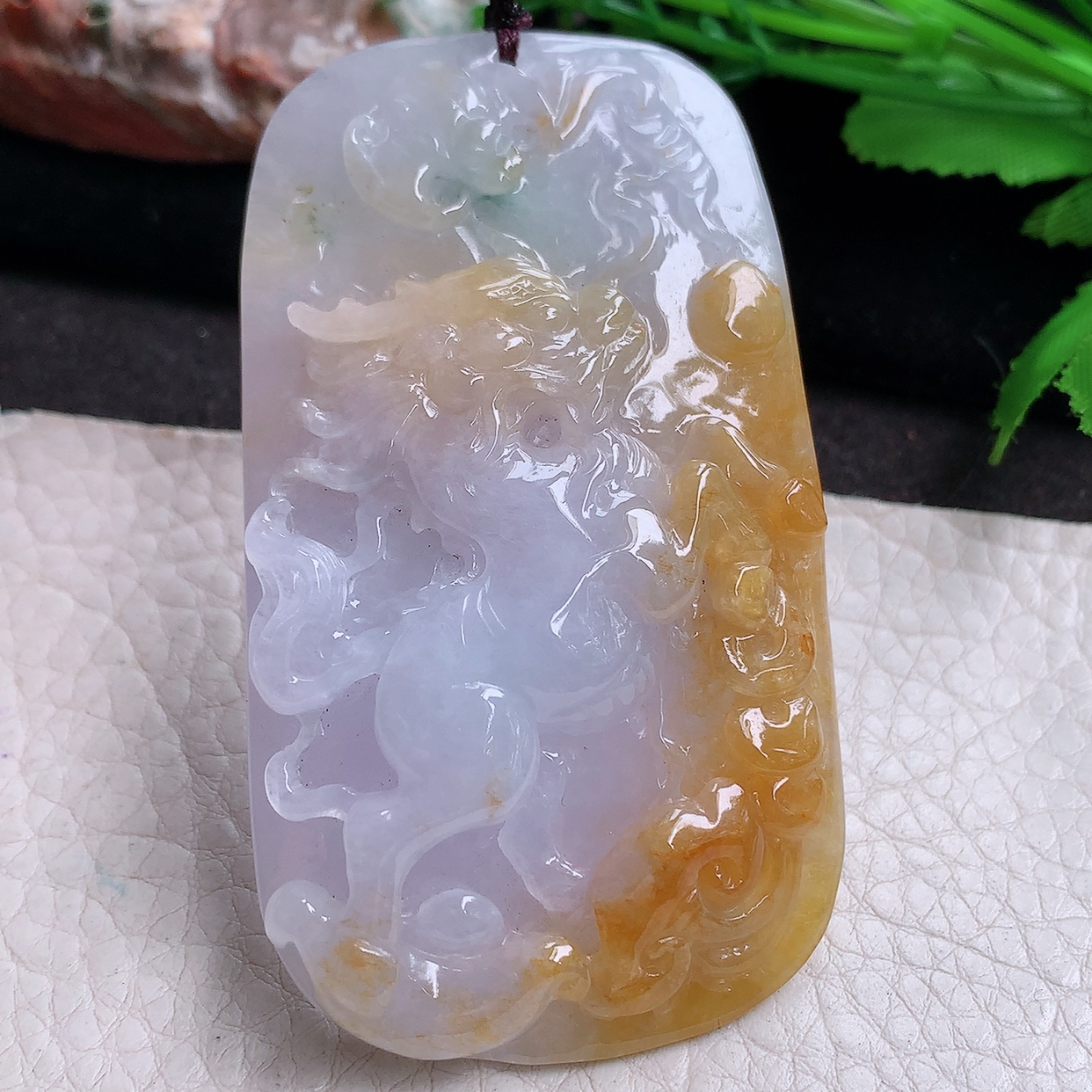 zen实拍72*40.5*12.2缅甸翡翠精雕双彩马上发财 生肖马玉项坠 玉挂件
