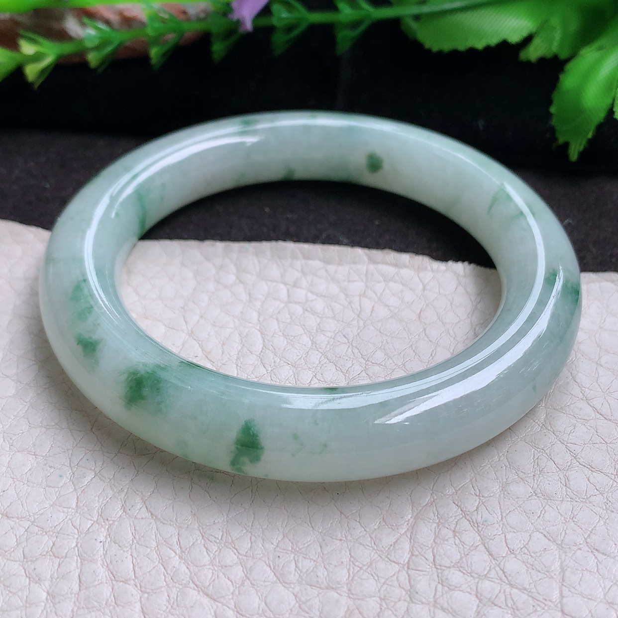 ee实拍53.9*10.8美人镯 缅甸翡翠a货玉手镯 冰飘花细润圆条玉手环
