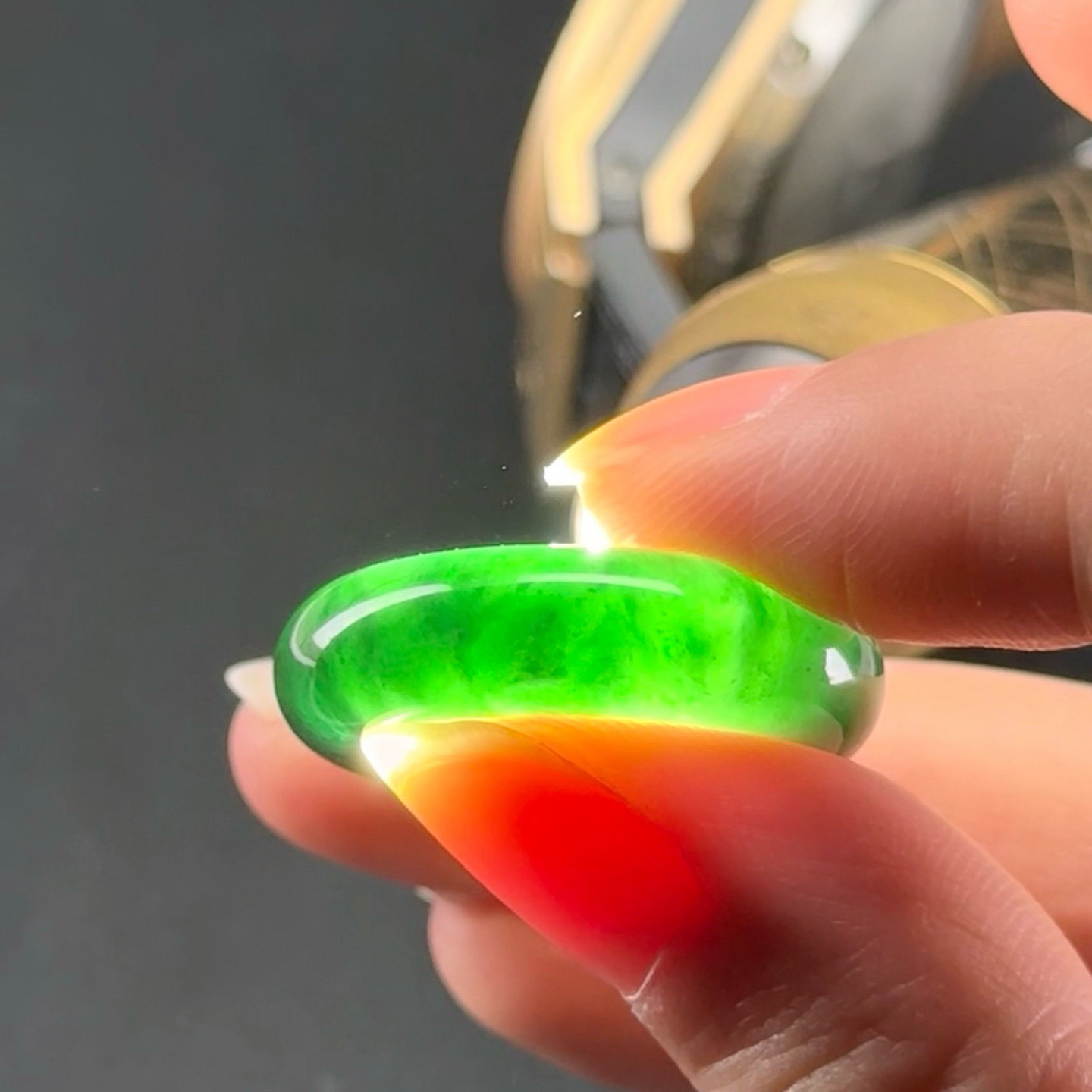 精品墨翠指环 种好色正 黑度极好 打灯通透 油性十足 尺寸7.3