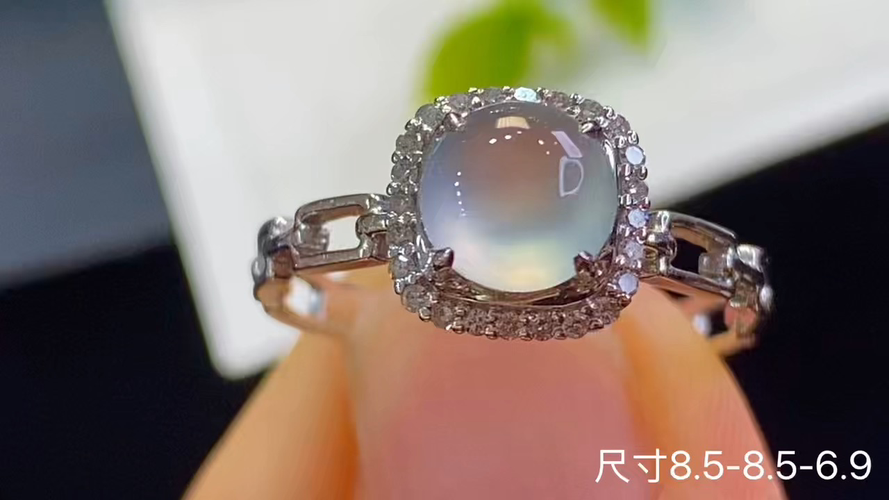 18k金+钻玻璃种蛋面戒指，无暇，捡漏的来哦，8.5-8.5-6.9