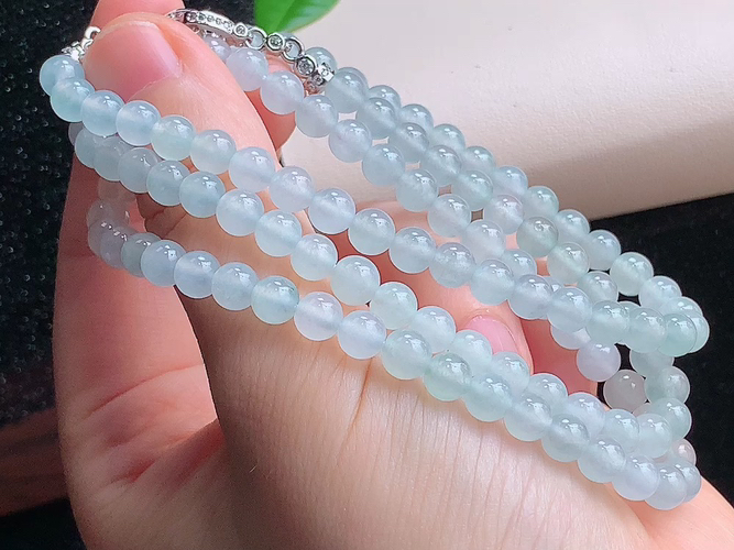 冰种珠链，度高，尺寸取一3.8mm，包A附证书