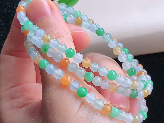 ️ 三彩手串，度高，尺寸取一4.5mm，包A附证书