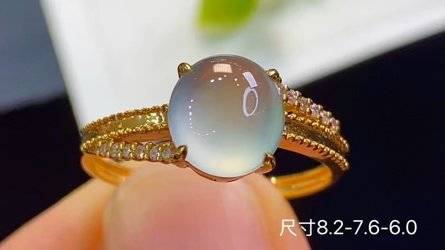 18k金+钻玻璃种蛋面戒指，美无暇，捡漏的来哦，8.2-7.6-6.0