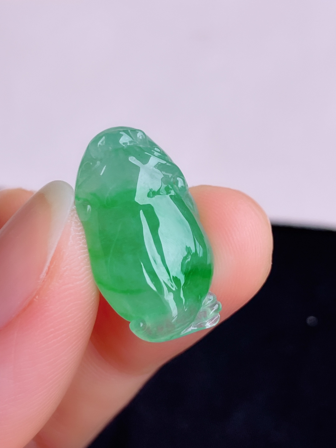 翠绿金蟾，色美清爽，尺寸21.6/12.6/9.8/自然光实拍
